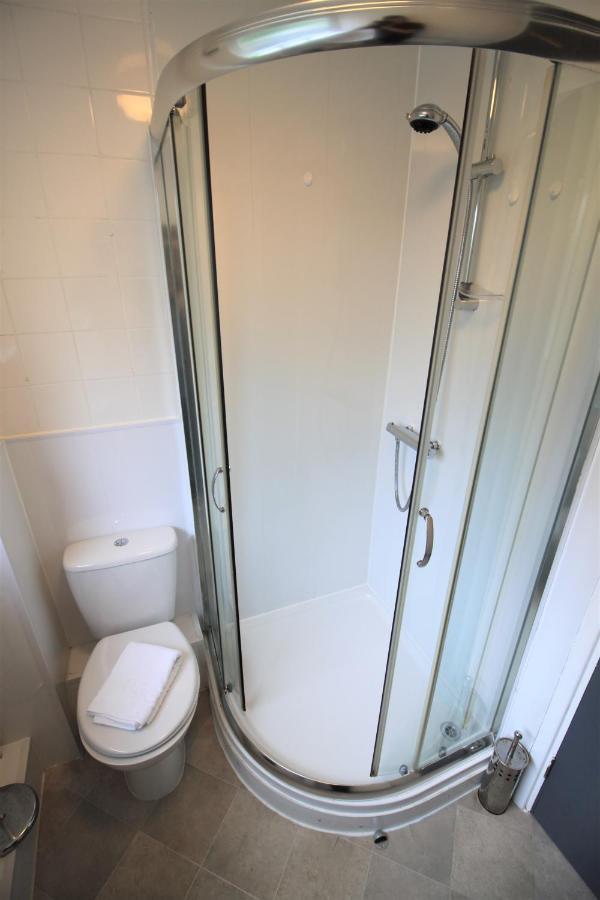 Hamilton House -3 Bed Close To Town, Drive Parking, 2 Toilets Newcastle upon Tyne Exterior photo